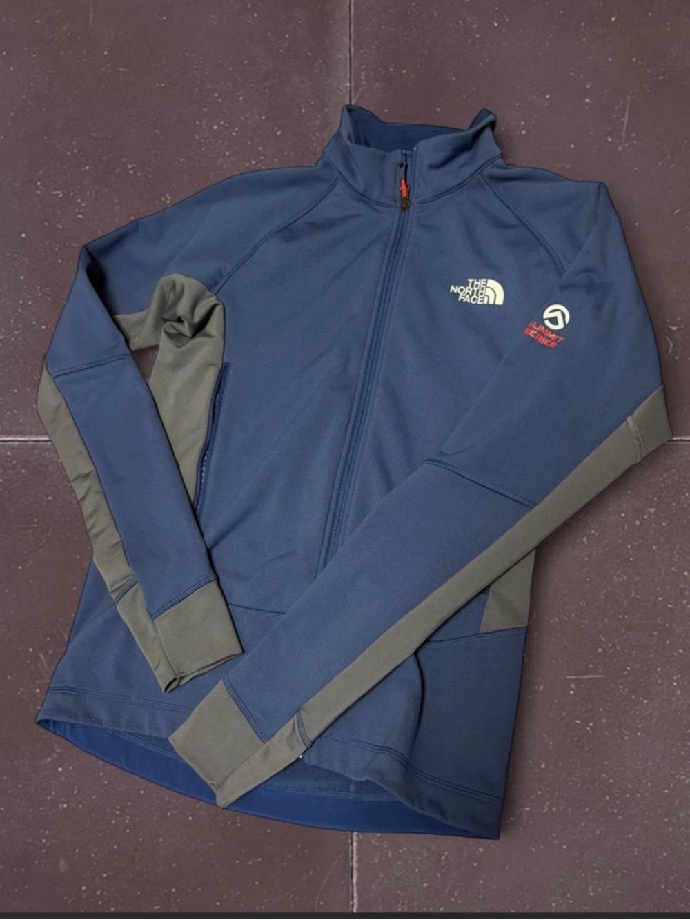 The North Face Men's Blue Full-Zip Performance Jacket. Summit series